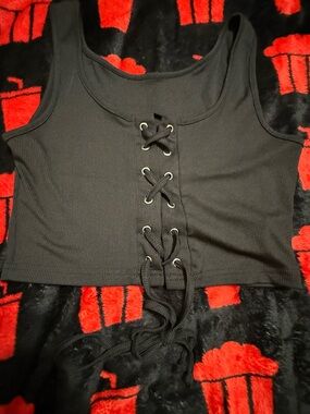 SHEIN Black Ribbed Lace-Up Cropped Tank